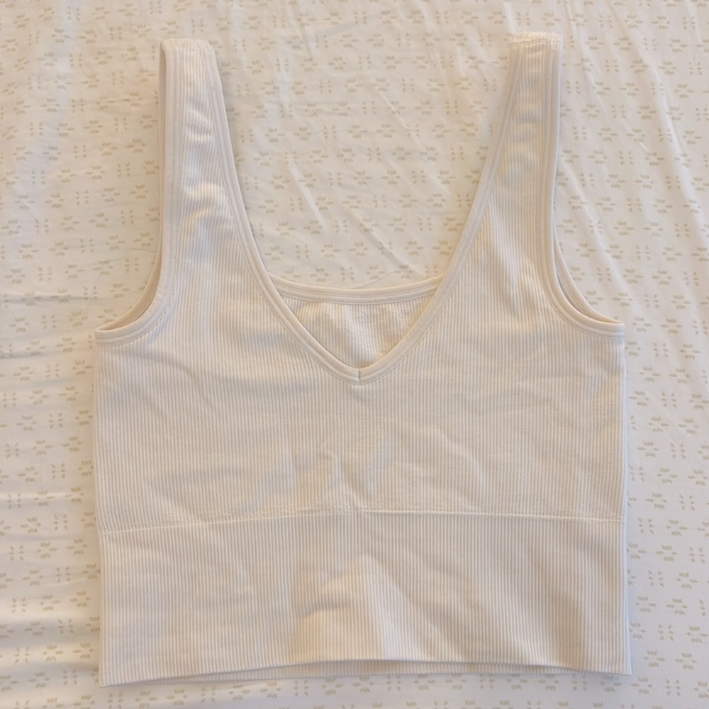 Athleta crop top